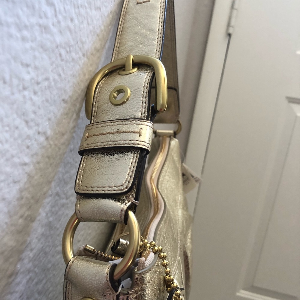 Coach Soho Metallic gold Large Hobo - Picture 5 of 14